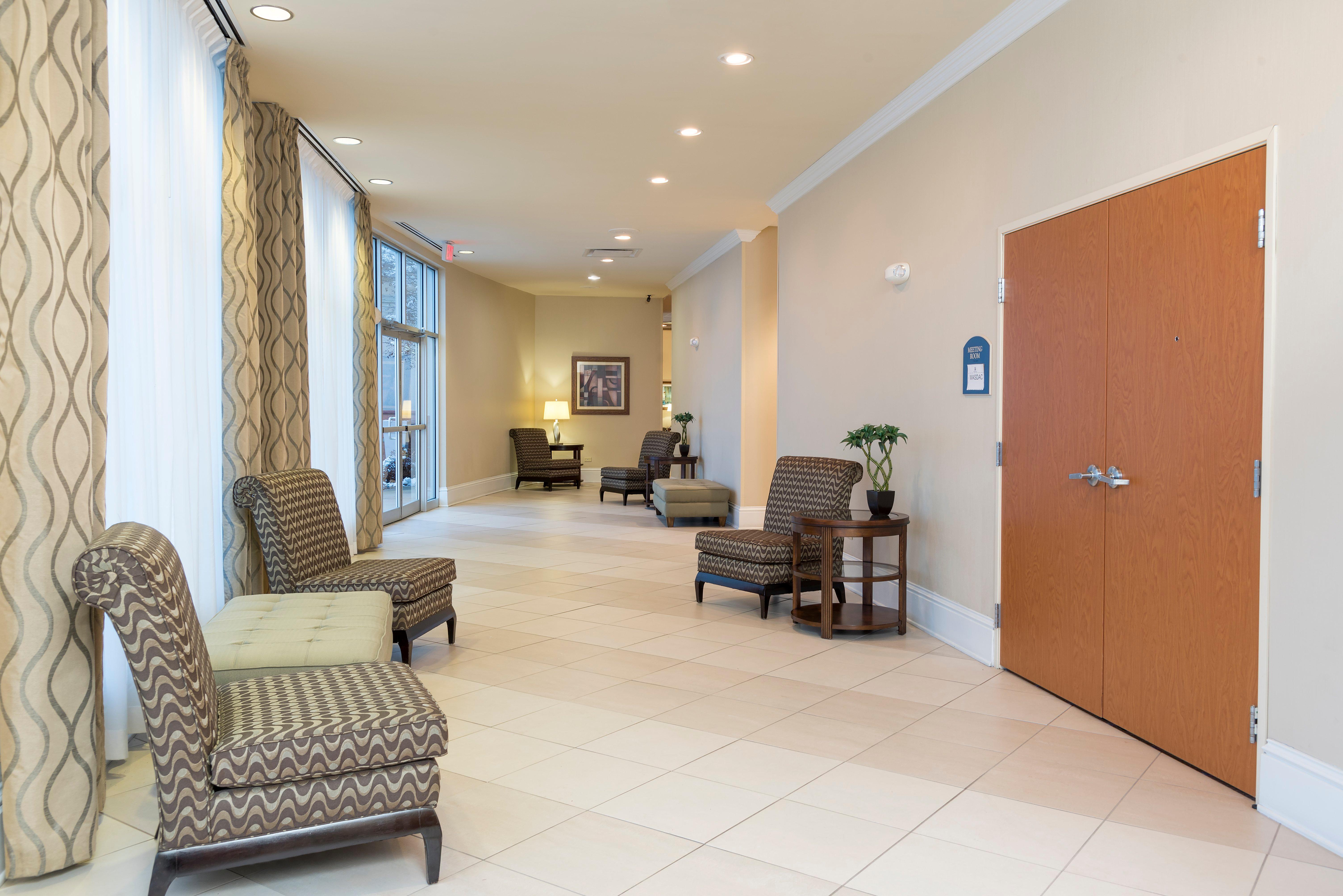 Holiday Inn Aurora North - Naperville By Ihg Exterior photo