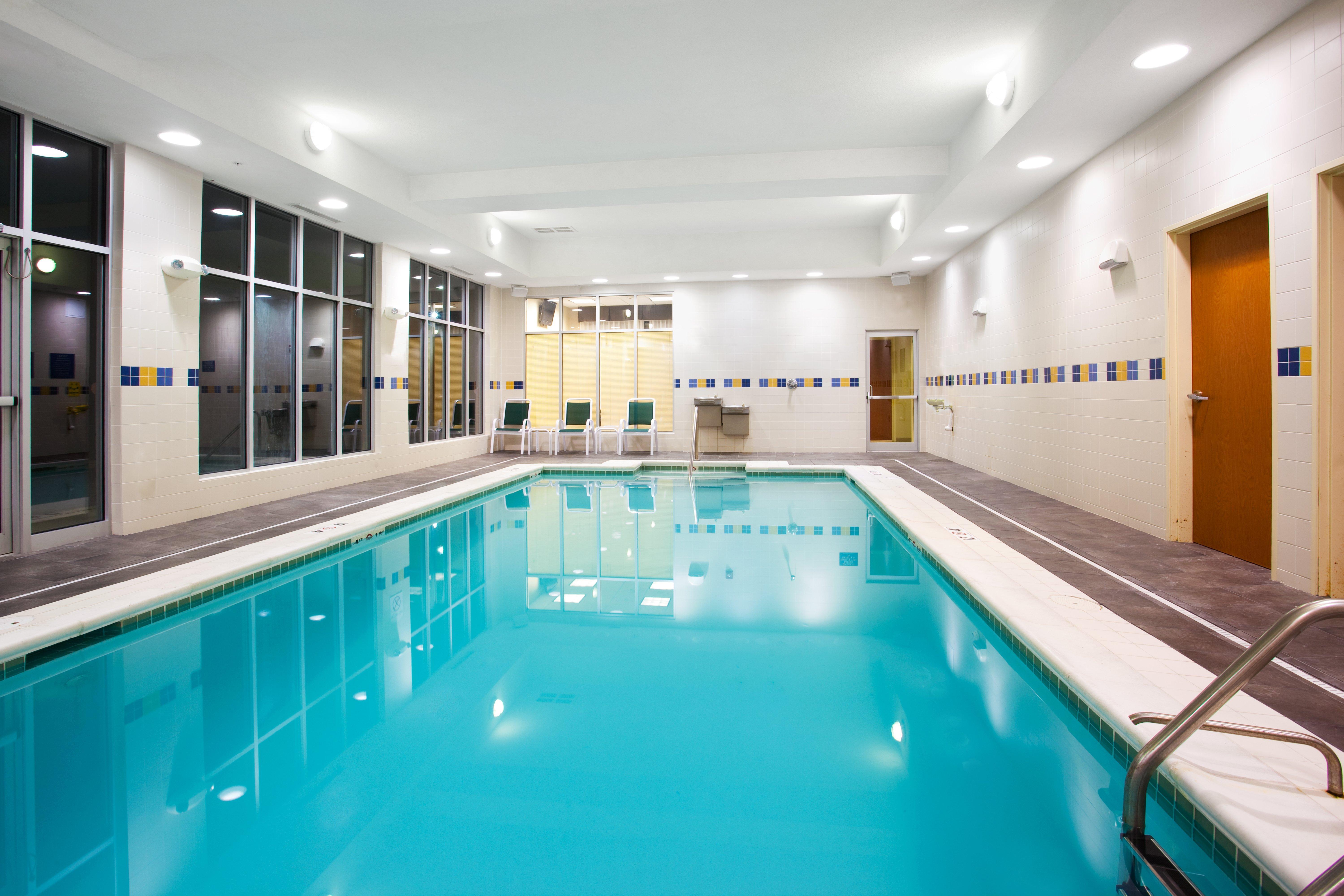 Holiday Inn Aurora North - Naperville By Ihg Exterior photo