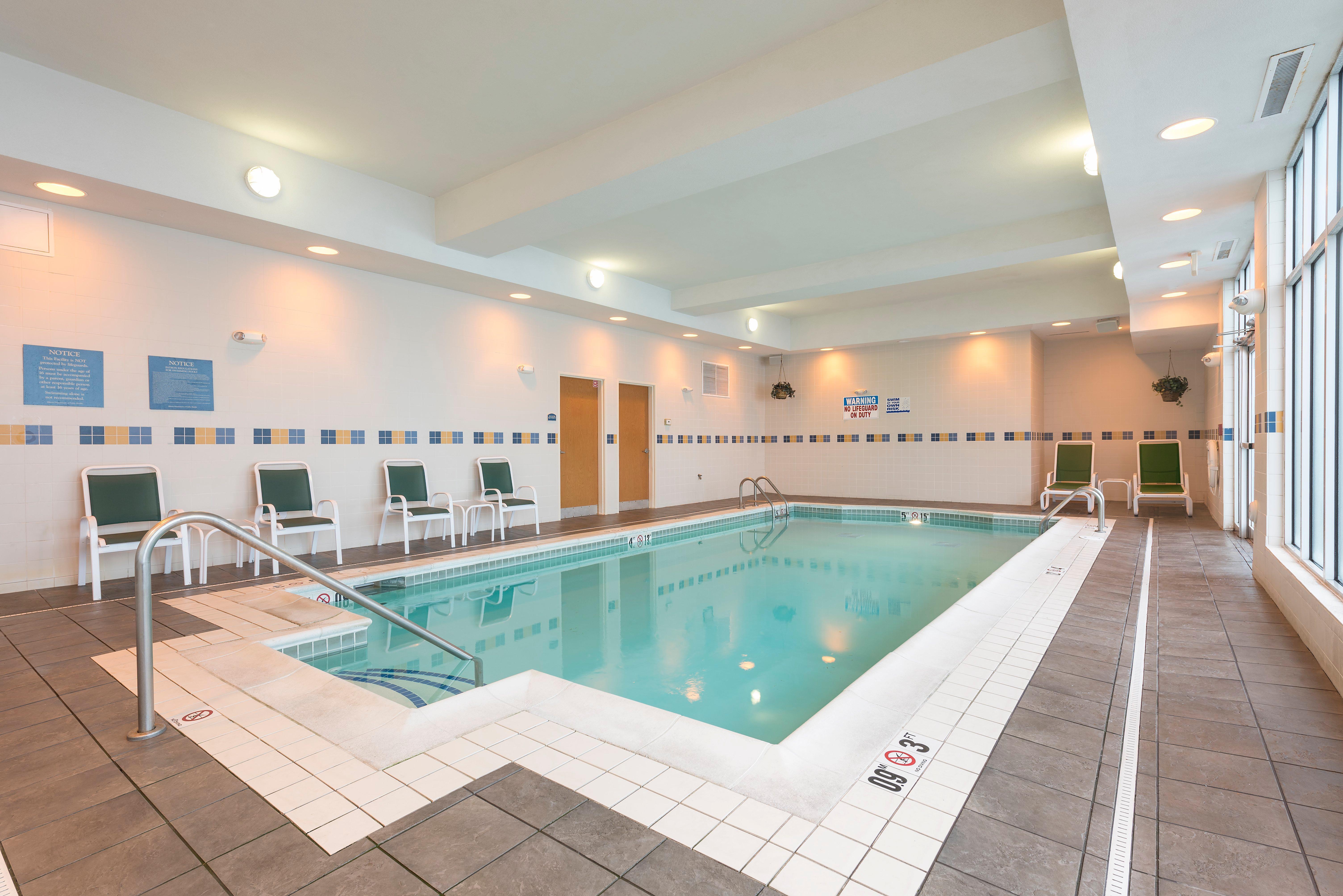 Holiday Inn Aurora North - Naperville By Ihg Exterior photo
