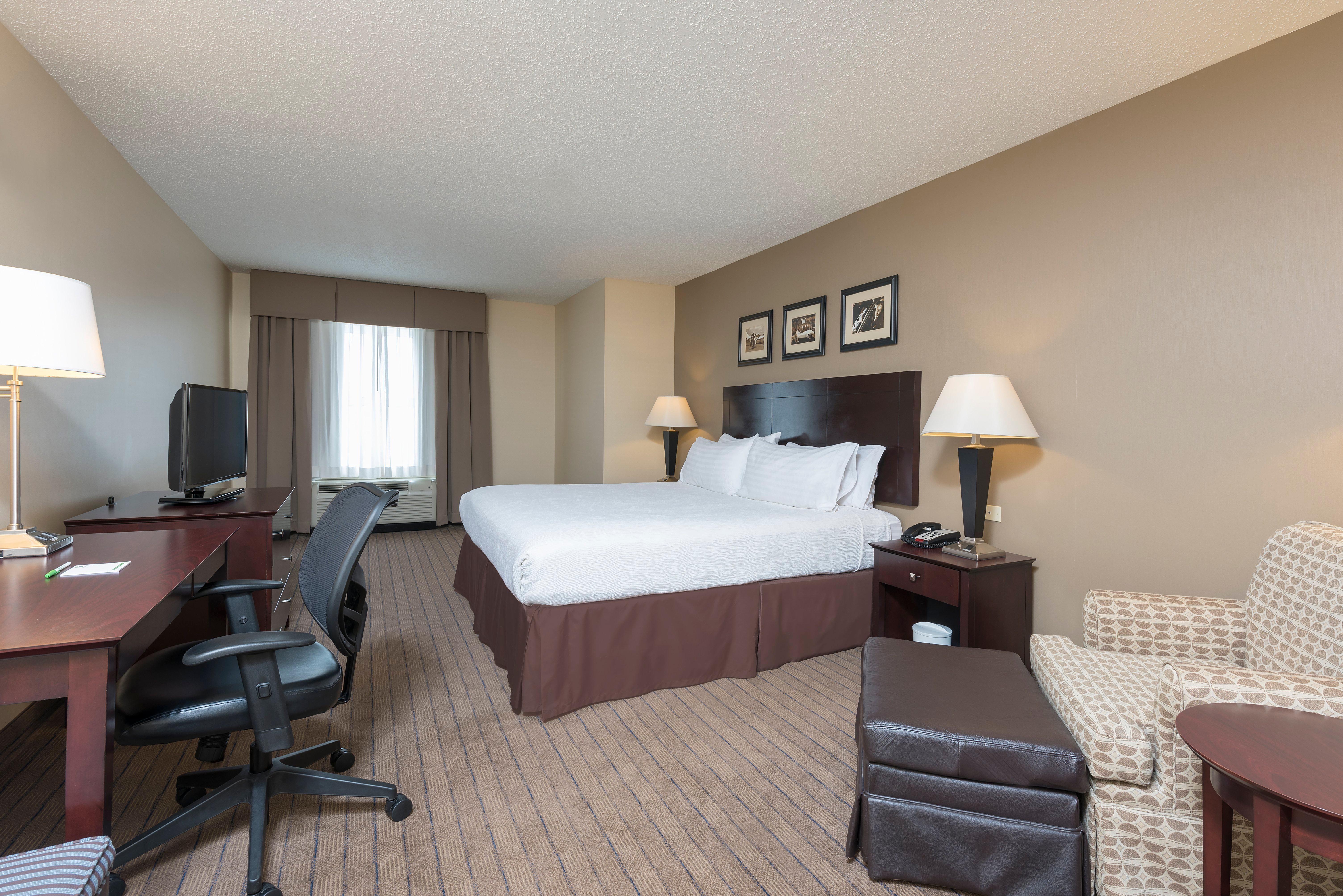 Holiday Inn Aurora North - Naperville By Ihg Exterior photo