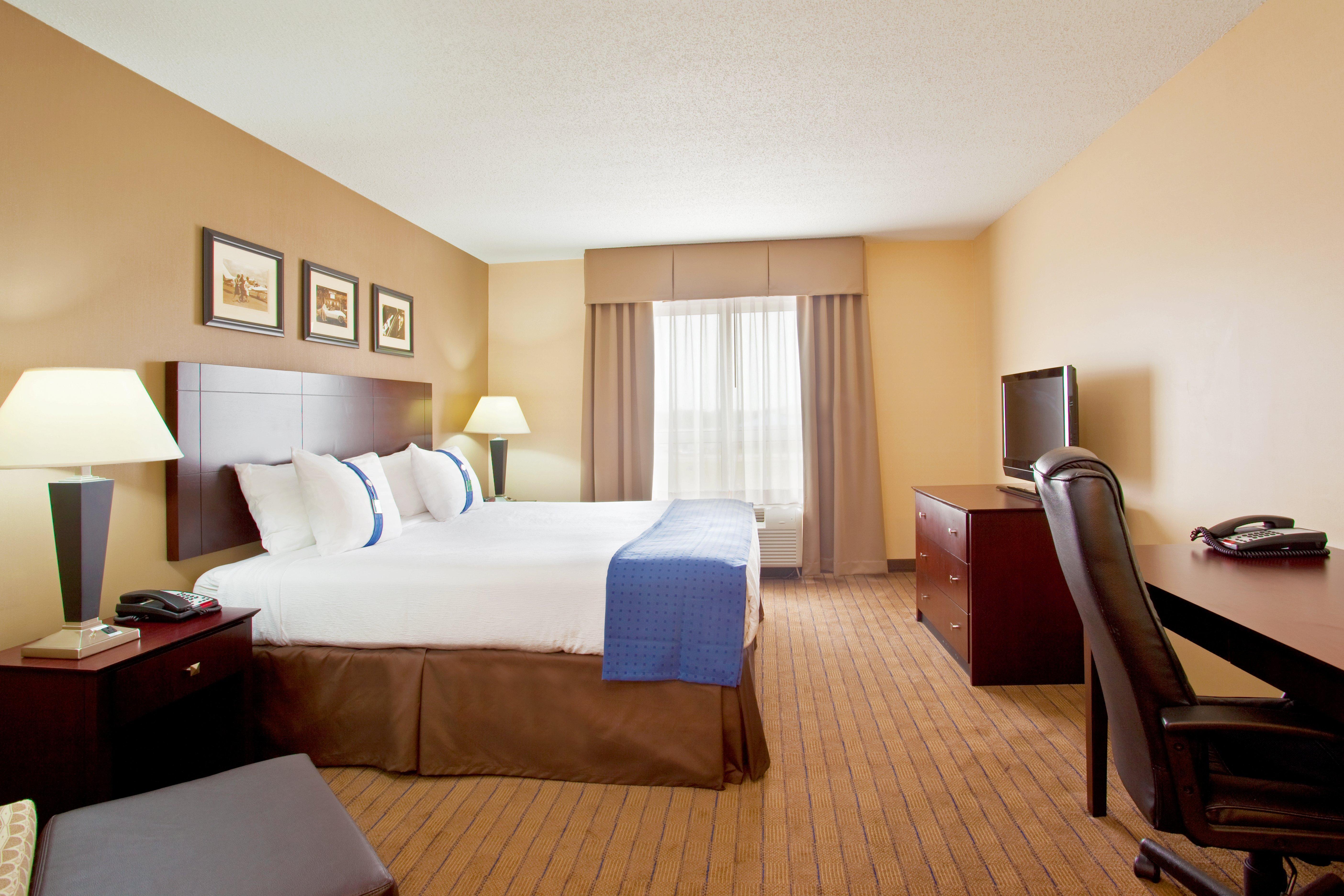 Holiday Inn Aurora North - Naperville By Ihg Exterior photo