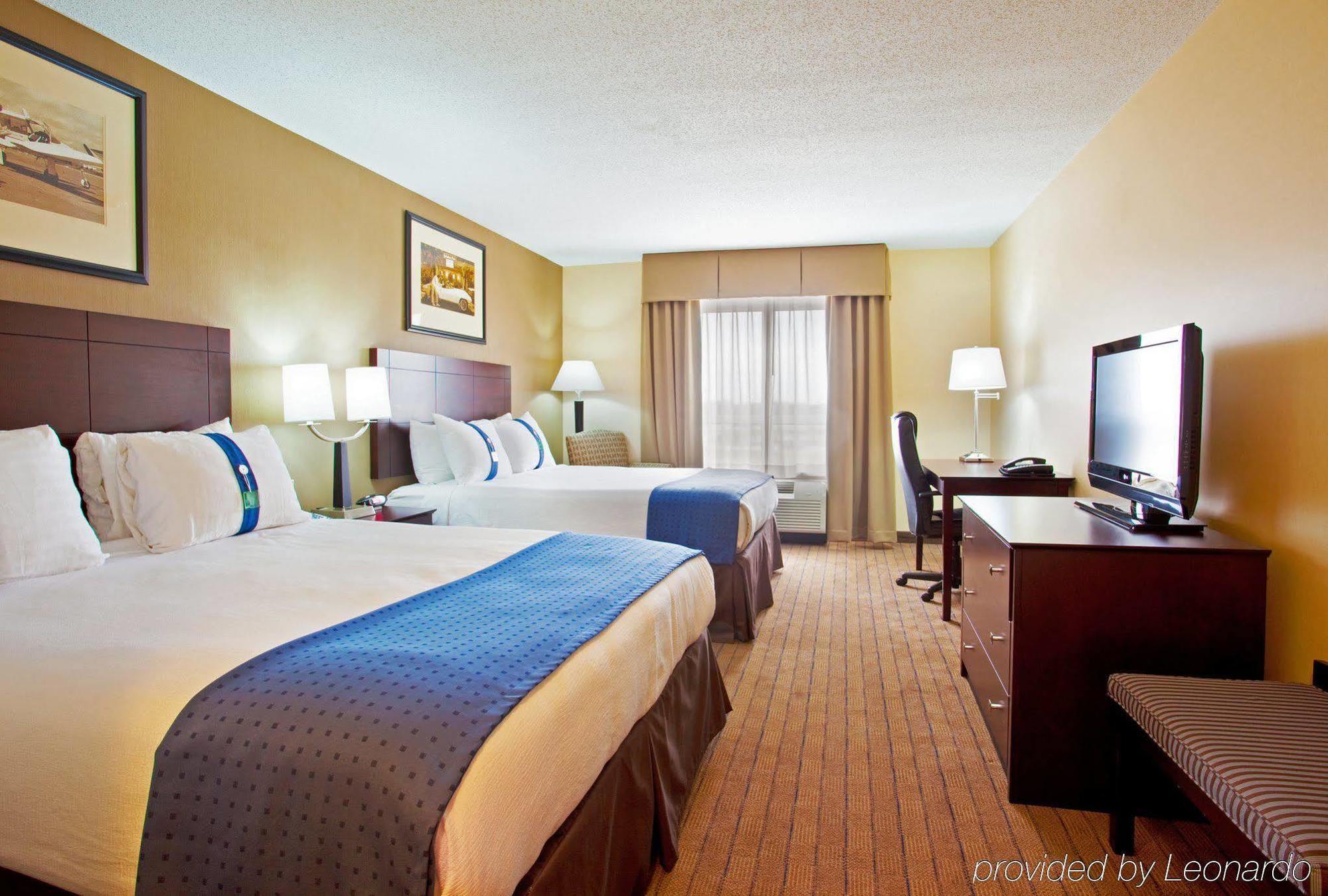 Holiday Inn Aurora North - Naperville By Ihg Exterior photo
